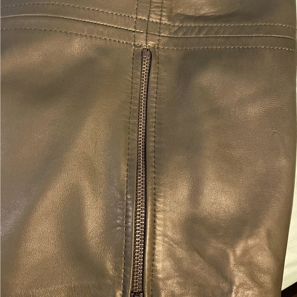 Talbots vintage💯 lamb skin leather skirt. Perfect condition! - Picture 4 of 11